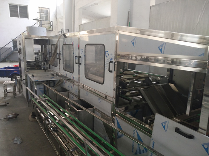 FE4P系列平衡重式蓄電池叉